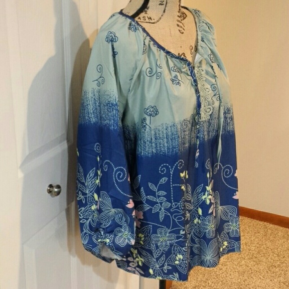 Blouse - Picture 4 of 4